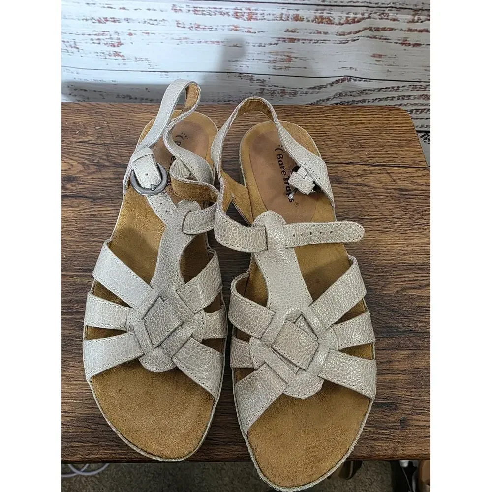 BareTraps women's sandals in tan size 6.5